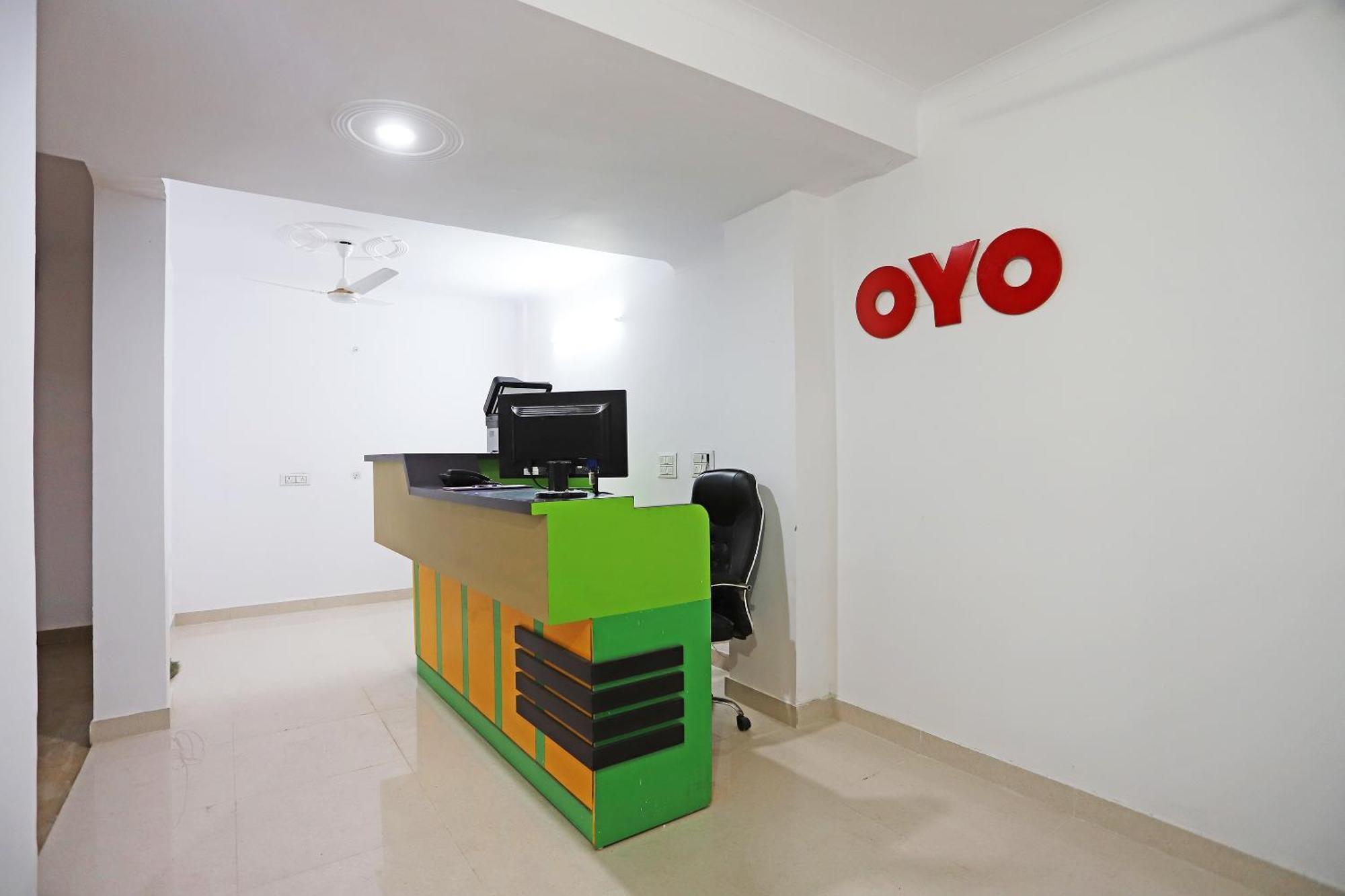 Hotel O Lal Residency Дели Экстерьер фото