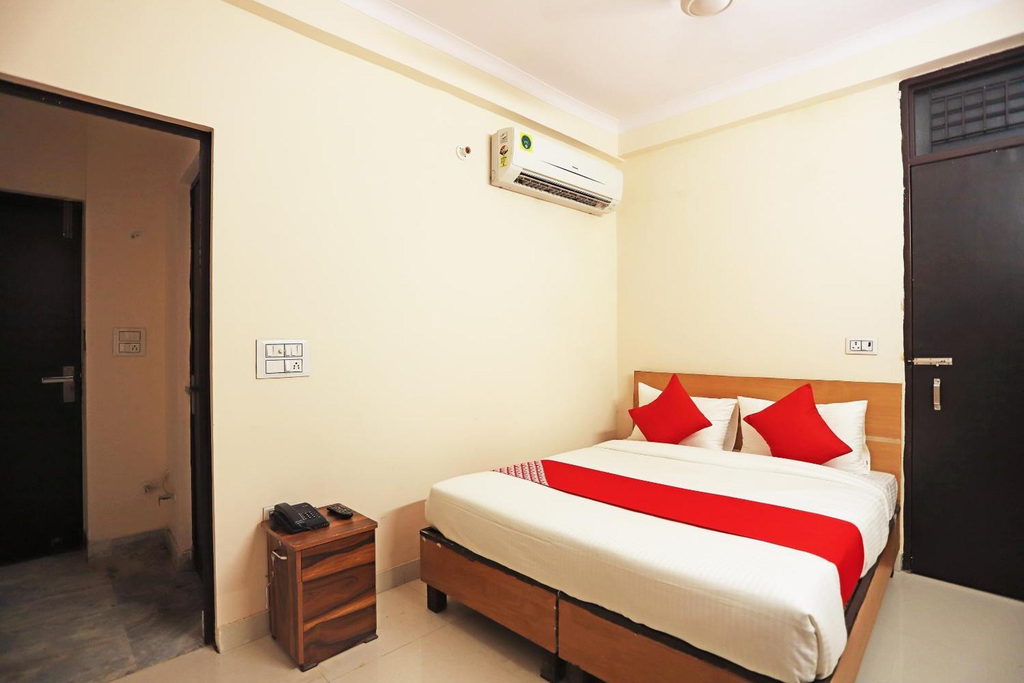 Hotel O Lal Residency Дели Экстерьер фото