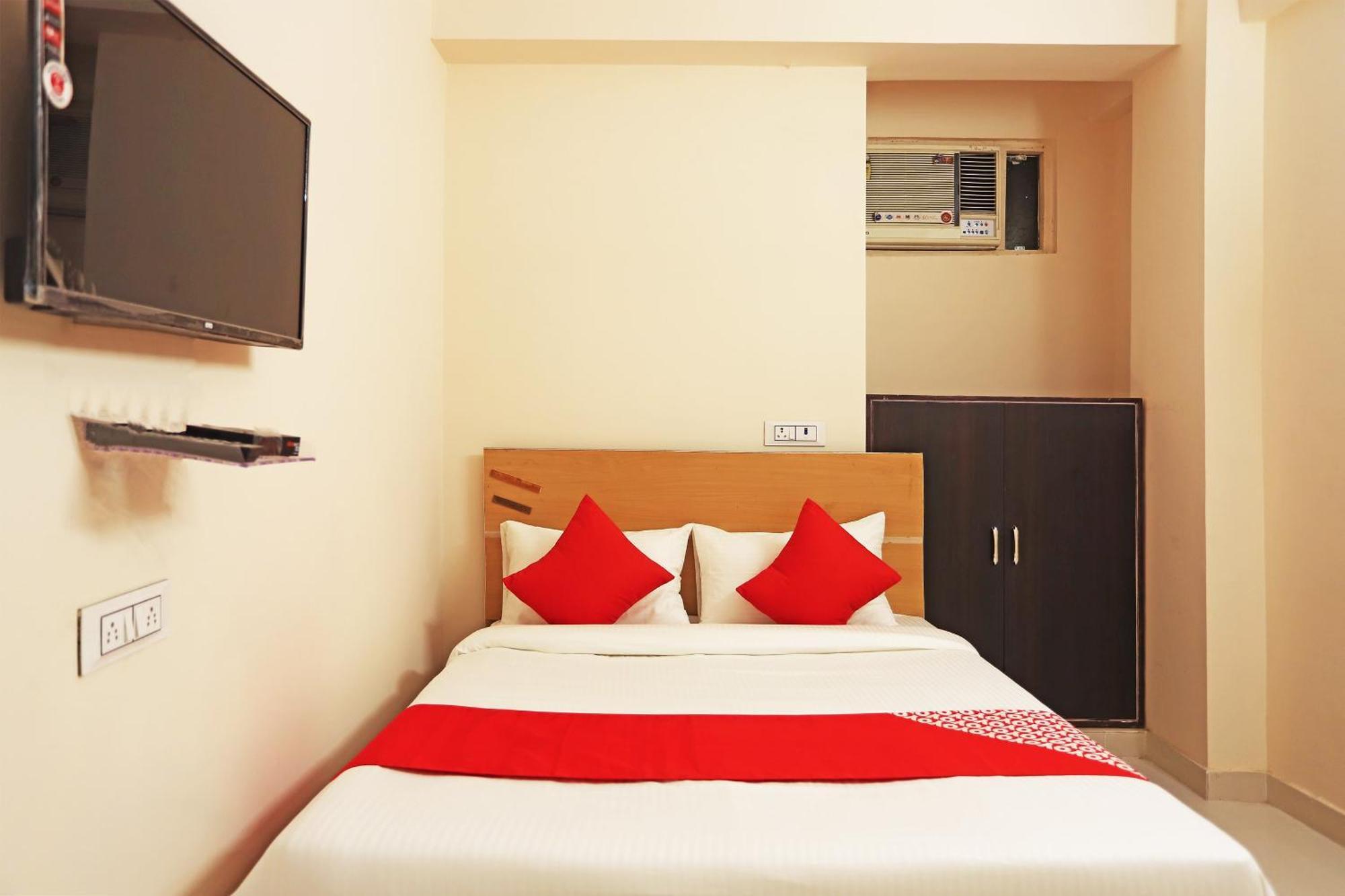 Hotel O Lal Residency Дели Экстерьер фото